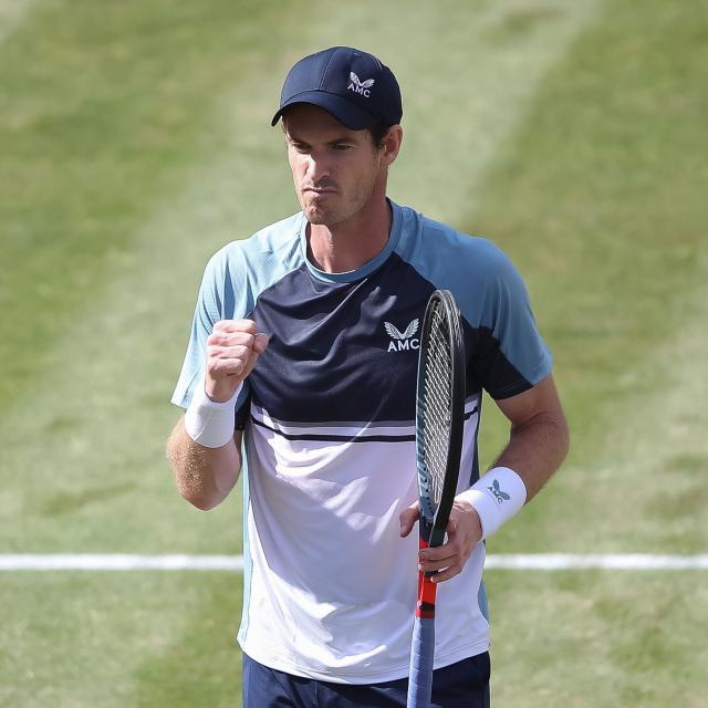 球探体育比分直播-老友相见场面却不和谐 穆雷六年后再进草地决赛